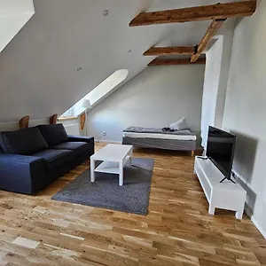 Plg19 Apartment